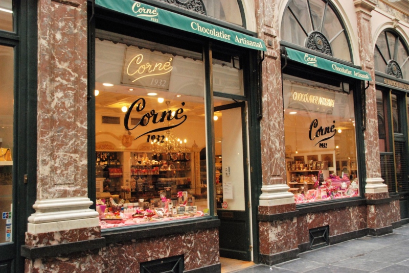 vente-SEILLANS-min_chocolate_chocolaterie_shop_luxury_chic_gallery_brussels_belgium-558146